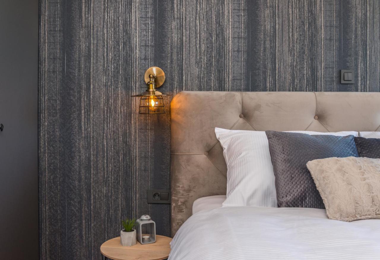 Marilu Luxury Apartments Drage Bagian luar foto