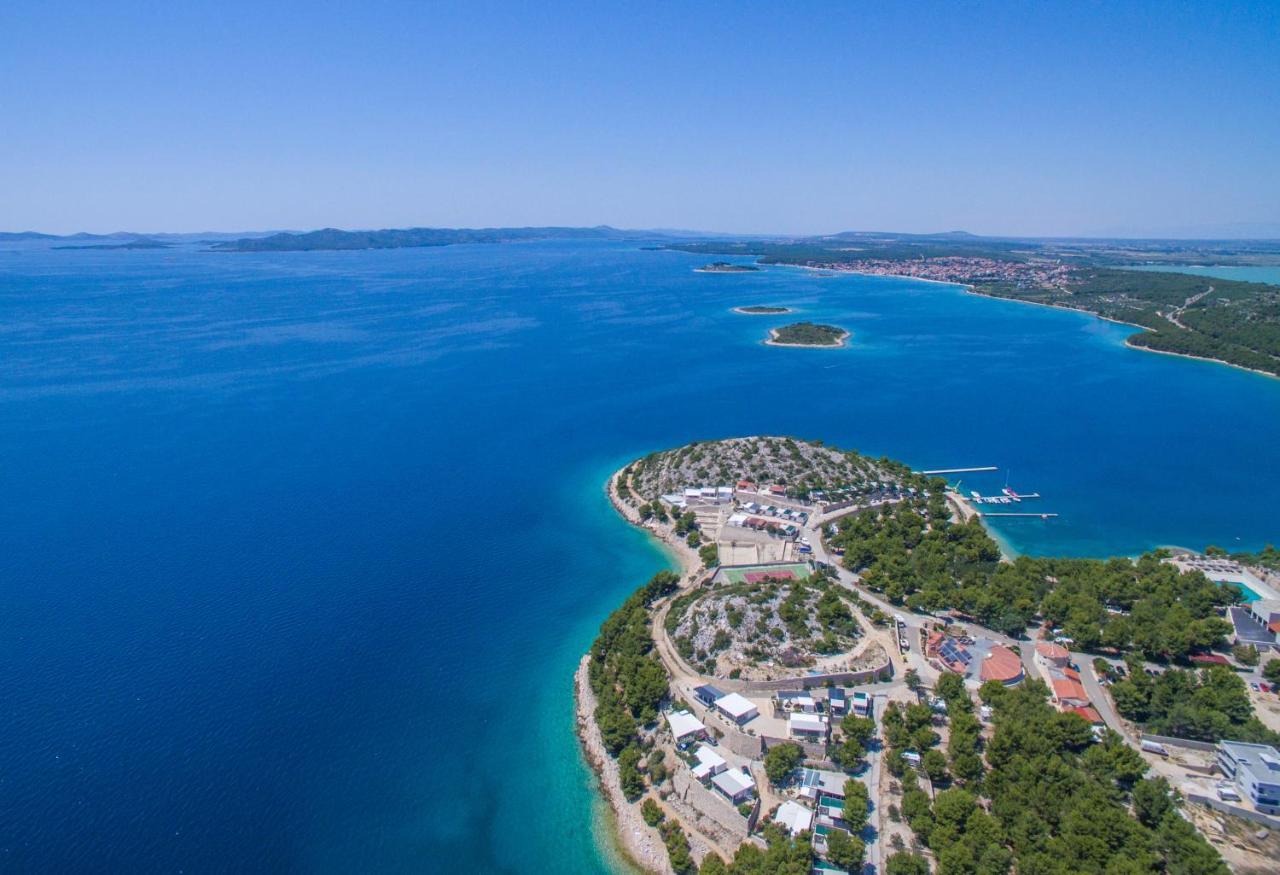 Marilu Luxury Apartments Drage Bagian luar foto