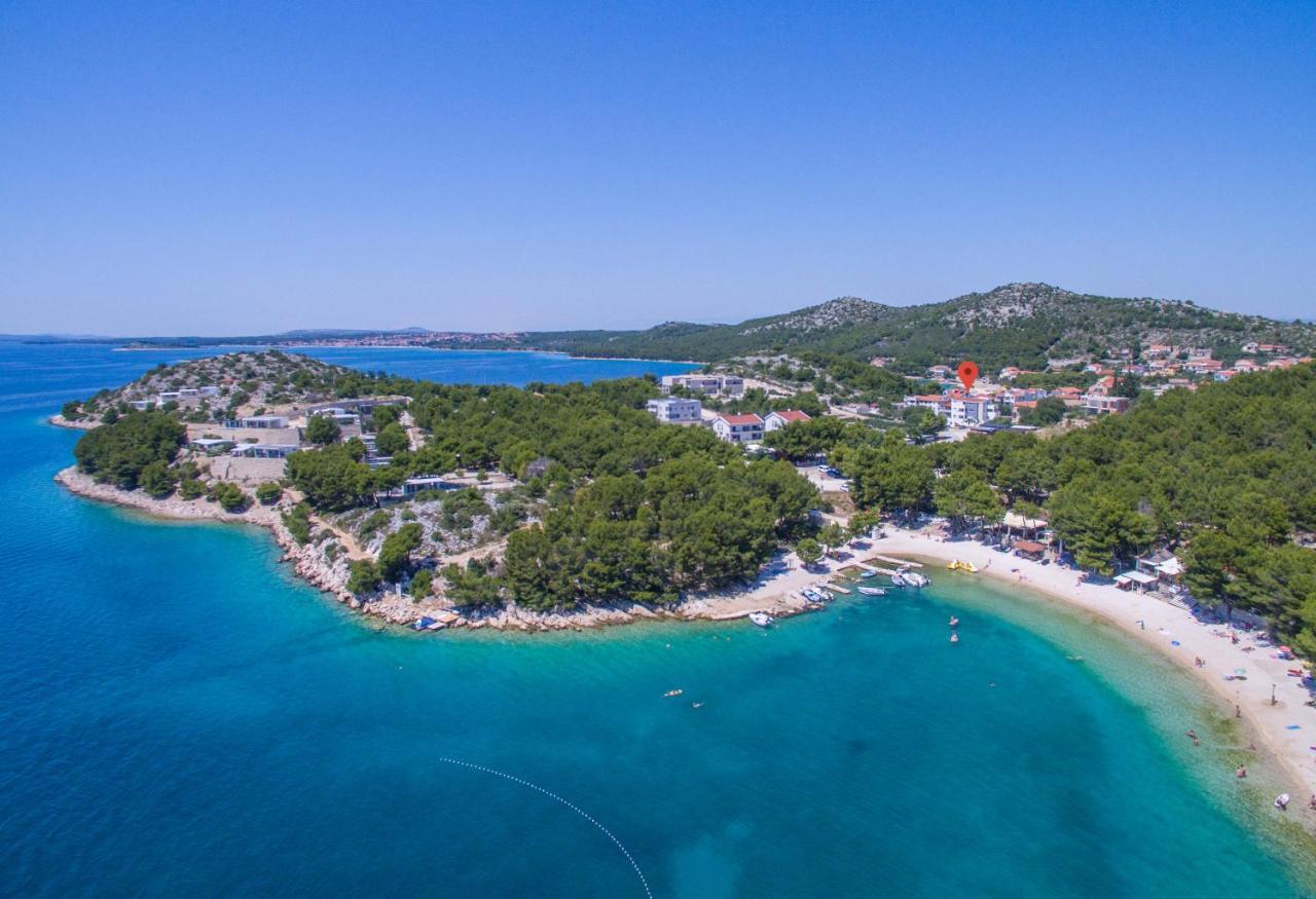 Marilu Luxury Apartments Drage Bagian luar foto